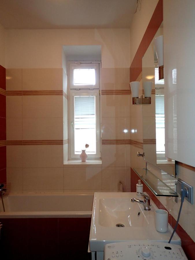 Superior Apartment Bratislava Ngoại thất bức ảnh